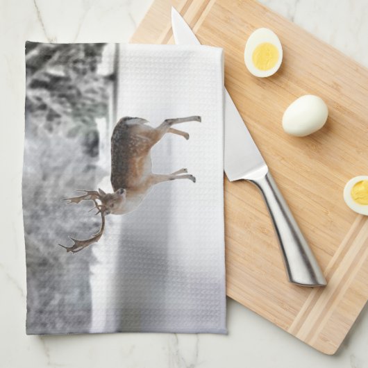 Rentier im Schnee Geschirrtuch (Viertel Falte)