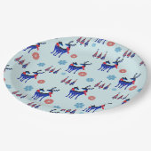 Rentiere, Weihnachtsbäume und Schneeflocken-Muster Pappteller (Schrägansicht)