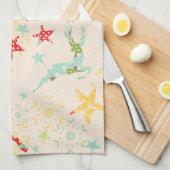 Rentierspringen, Sterne und Schneeflocken Handtuch (Viertel Falte)