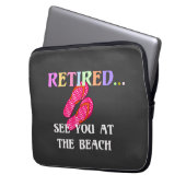 Rentner...Sehen wir uns am Strand Laptopschutzhülle (Vorderseite Links)