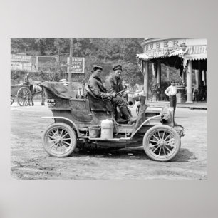 REO Bergsteiger kommt nach New York 1905 zurück Poster