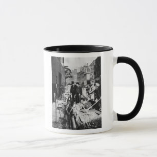 Reparieren eines Rohres Tasse