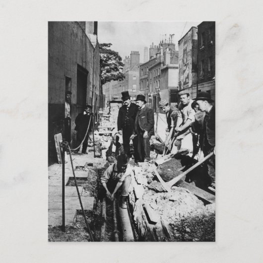 Reparieren eines Rohrs Postkarte (Vorderseite)