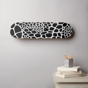 Reptilientienprint Skateboard