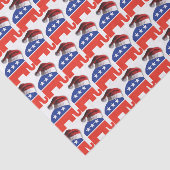 Republikaner Elephant trägt Santa Claus Hat Seidenpapier (Ausschnitt)
