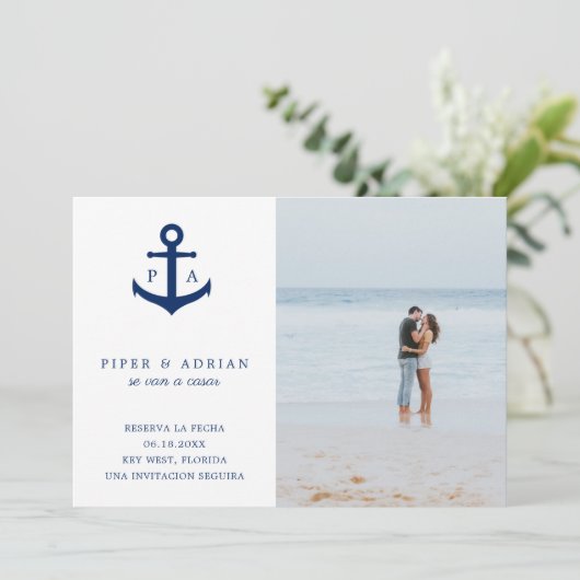 Reserva La Fecha Nautical Anchor Monogram Foto Save The Date (Stehend Vorderseite)