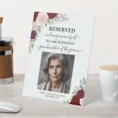 Reserviert in Loving Memory Red Boho Wedding Sockelschild (In SItu)