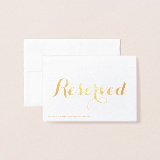 Reserviertes goldenes Drehbuch, eleganter Platz fü Folienkarte (Rückseite mit Umschlag)