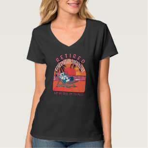 Reservierungsspezialist für Vintage Altersvorsorge T-Shirt
