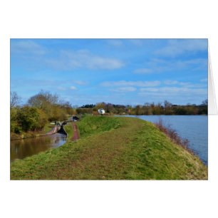 Reservoir und Kanal