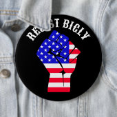 Resist Bigly | Anti-Trump Button (Beispiel)