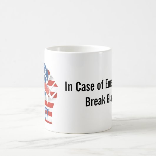 Resist: In Case of Emergency Break Glass Mug Kaffeetasse (Mittel)