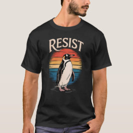 Resist Pinguin für aktivistische Umweltschützer T-Shirt