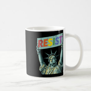 Resist Rainbow Statue Liberty Protest Lgbt Gay Men Kaffeetasse