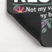 Resist subtile Anti Trump Blumenprotest Mousepad (Ecke)