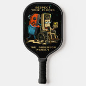 Respect Your Elders Gaming Control Retro Funny Pickleball Schläger (Rückseite)