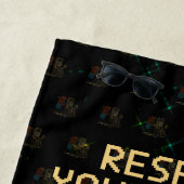 Respect Your Elders Gaming Control Retro Funny Strandtuch (Beispiel)