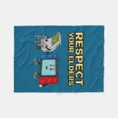 Respect Your Elders Retro Gaming Funny Gamer Contr Fleecedecke (Vorderseite (Horizontal))