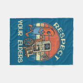Respect Your Elders Retro Gaming Funny Gamer Contr Fleecedecke (Vorderseite (Horizontal))