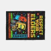 Respect Your Elders Retro Gaming Funny Gamer Contr Fleecedecke (Vorderseite (Horizontal))