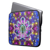 Resplendent Zen Lotus Laptopschutzhülle (Vorderseite Links)
