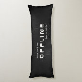 Rest and be offline, Text on Black Seitenschläferkissen (Rückseite (Vertikal))