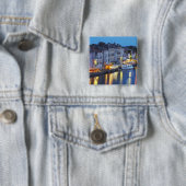 Restaurants entlang des Flusses Herault. L'Herault Button (Beispiel)