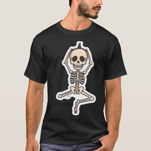 Restin in Pose Funny Skeleton Yoga Halloween Desig T-Shirt (Vorderseite)