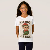 Resting Elf Face – Grumpy Holiday Mood T-Shirt (Vorne ganz)