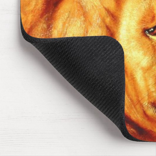 Resting Lion (von Abbott Handerson Thayer) Mousepad (Ecke)