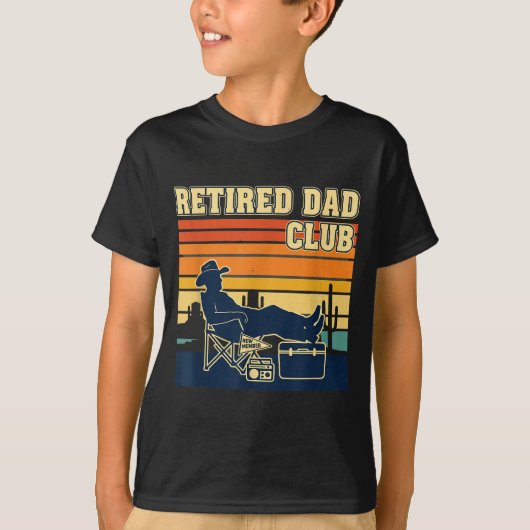 Retired And Proud Retirement Dad Club New Member  T-Shirt (Vorderseite)