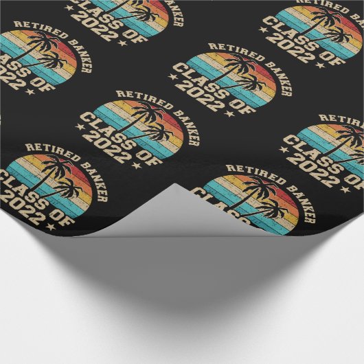 Retired banker class of 2022 geschenkpapier (Ecke)