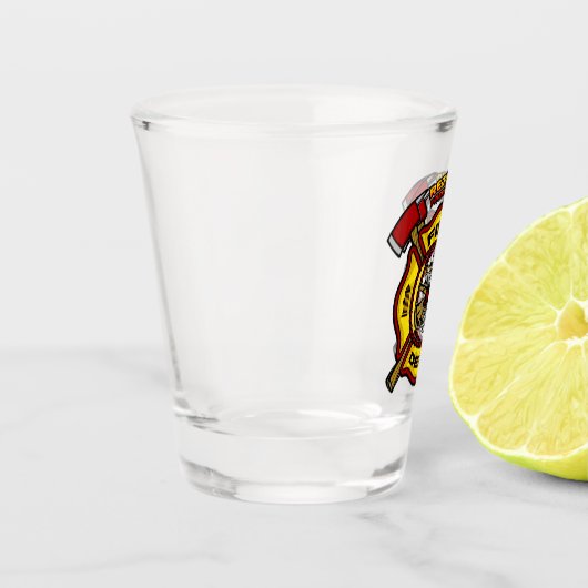 RETIRED FIREFIGHTER SCHNAPSGLAS (Links)