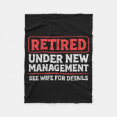 Retired Under New Management Funny Mens Husband Re Fleecedecke (Vorderseite)