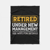Retired Under New Management Funny Mens Husband Re Fleecedecke (Vorderseite)