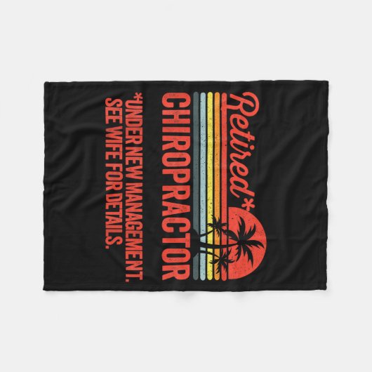 Retired Under New Management Retirement Gift Chiro Fleecedecke (Vorderseite (Horizontal))