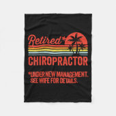 Retired Under New Management Retirement Gift Chiro Fleecedecke (Vorderseite)
