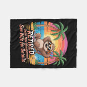 Retired Under New Management See Wife For Details  Fleecedecke (Vorderseite (Horizontal))