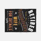 Retired Under New Management See Wife Retirement Fleecedecke (Vorderseite (Horizontal))