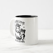 Retro 1950er Glam Girl Funny Sarcastic Zitat Zweifarbige Tasse (Vorderseite Links)