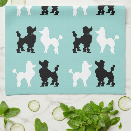 Retro 1950er Jahre Niedliche White & Black Poodles Geschirrtuch (Gefaltet)