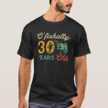 Retro 30th Birthday Fishing Gift Turning 30 Bass F T-Shirt<br><div class="desc">Einzigartiges Angelgeschenk zum 30. Geburtstag,  eine tolle Geschenkidee für jeden seriösen,  leidenschaftlichen Angler. Ideal für jemanden,  der 30 Jahre alt wird,  der Lieben hat,  Bass zu fangen und an Süßwasser oder Salzwasser zu fischen!</div>