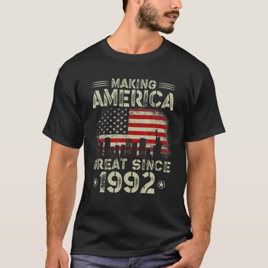 Retro 30th Birthday USA Flag Making America Great T-Shirt (Vorderseite)