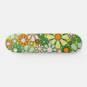 Retro 60er 70er Blume Grünes Blumenmuster Skateboard (Horizontal)