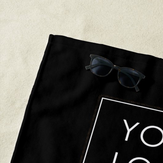 Retro 70 Rainbow Black Strandtuch (Beispiel)