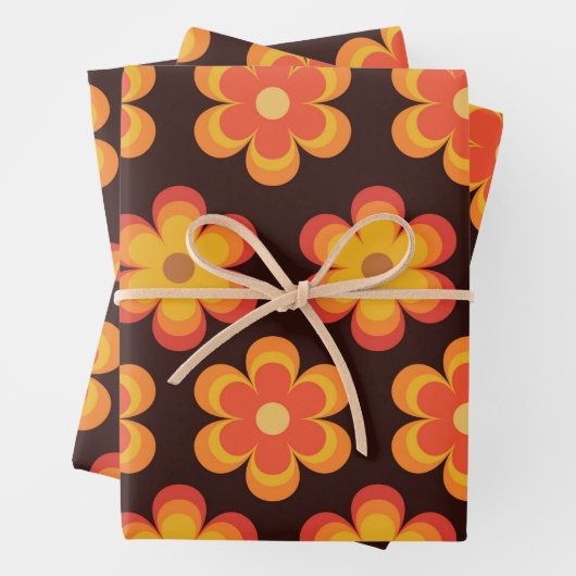 Retro-70er-Blume in orange-gelbes Muster Geschenkpapier Set (Beispiel)