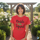 Retro 70er Bride Squad Bridesmaid Name Bachelorett T-Shirt