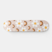 Retro 70er Groovy Hippie Daisy & Terracotta Rainbo Skateboard (Horizontal)