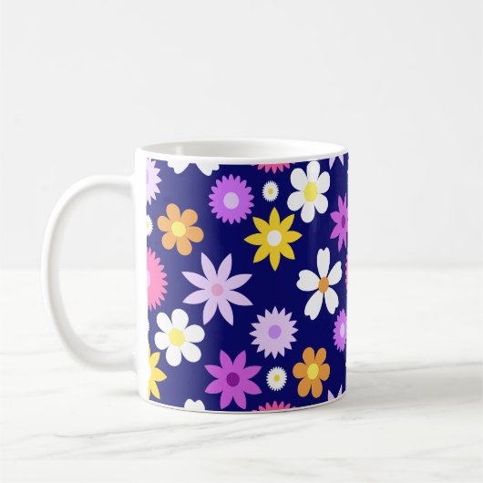 Retro 70er Style Blume Big Patches auf Dunkelblau Kaffeetasse (Links)