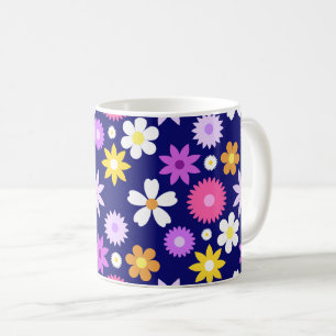 Retro 70er Style Blume Lg Muster auf dunkelblau Kaffeetasse